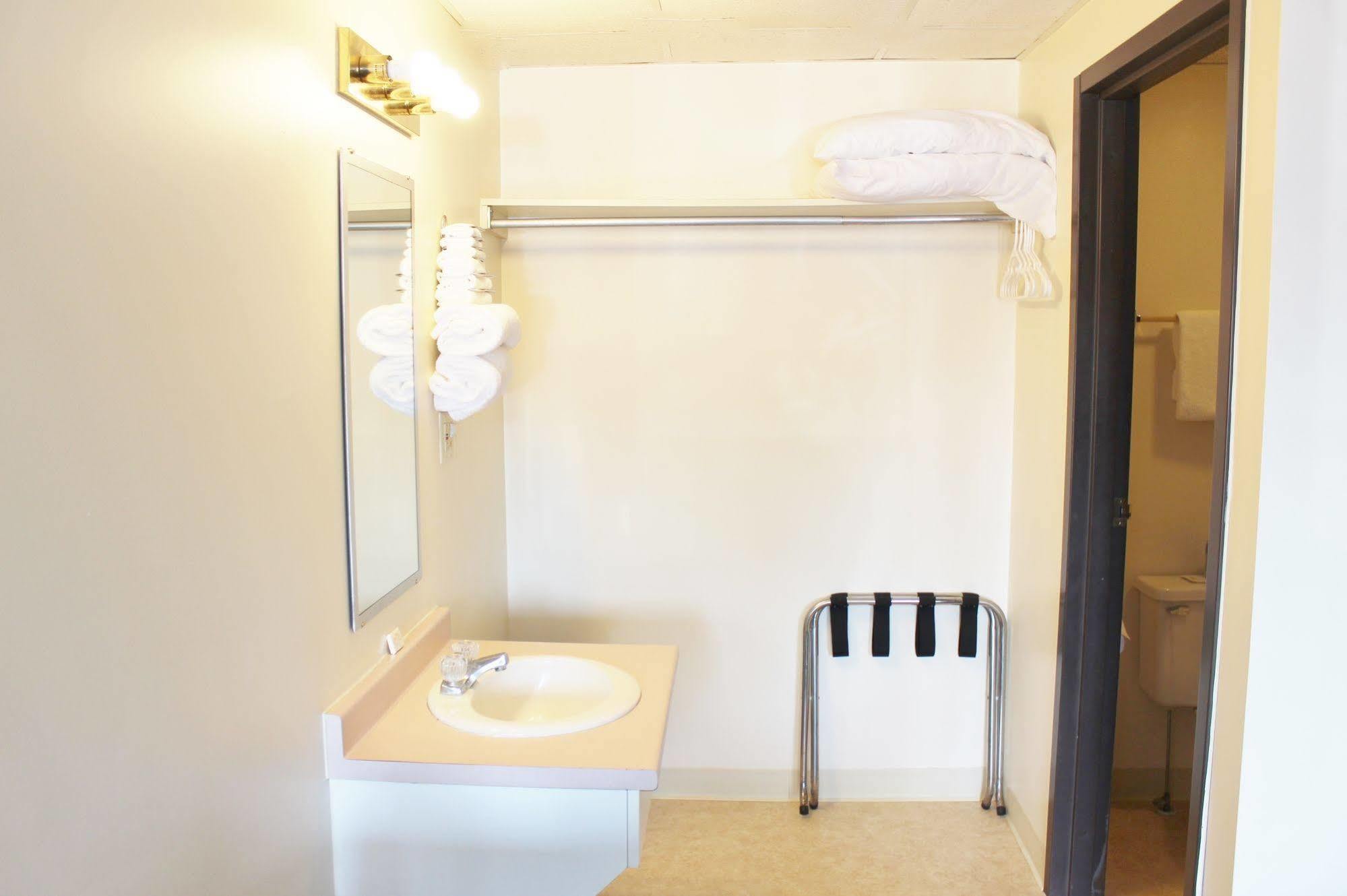 Otter Creek Inn Alexandria Bay Dış mekan fotoğraf