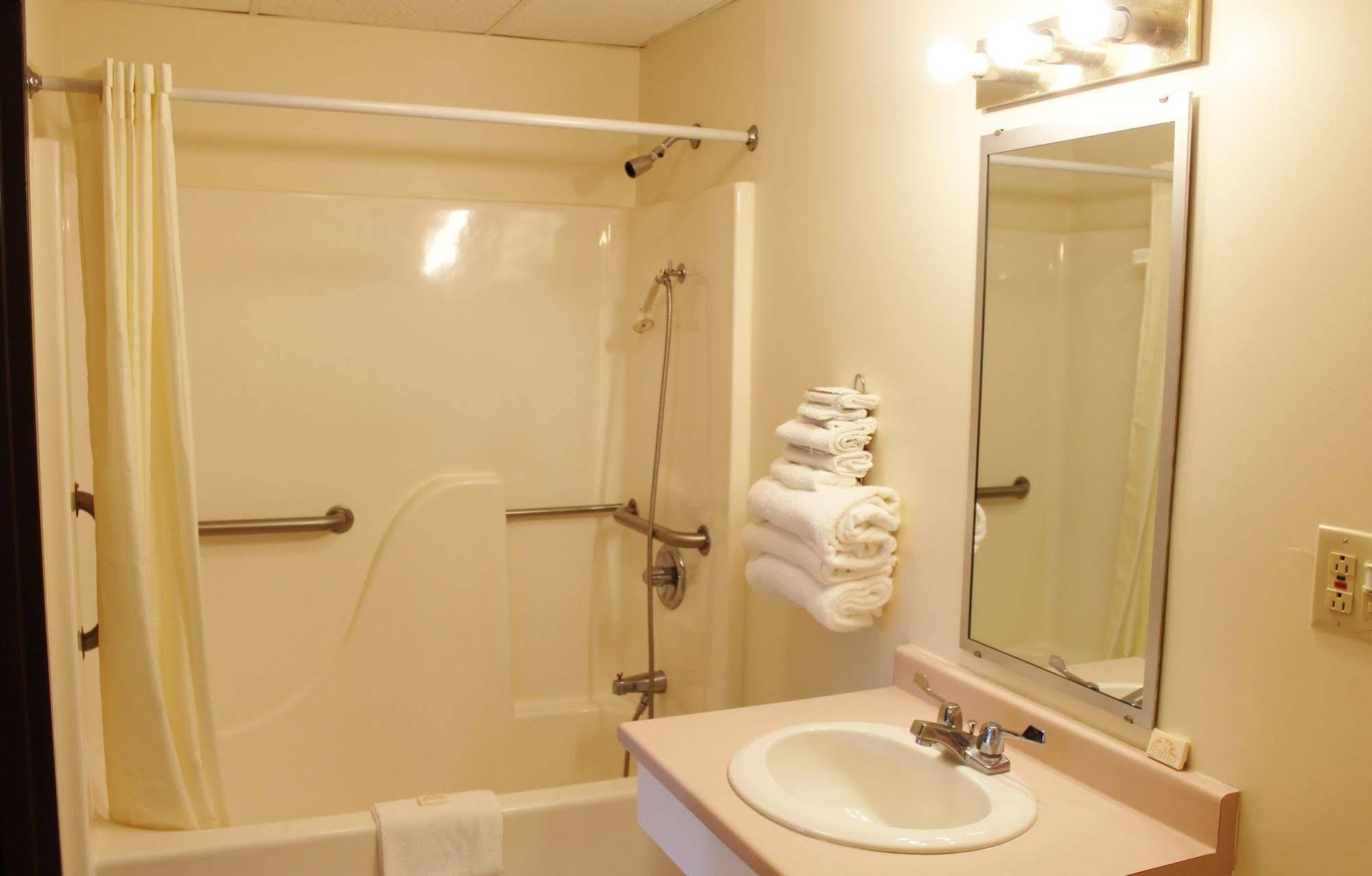 Otter Creek Inn Alexandria Bay Dış mekan fotoğraf